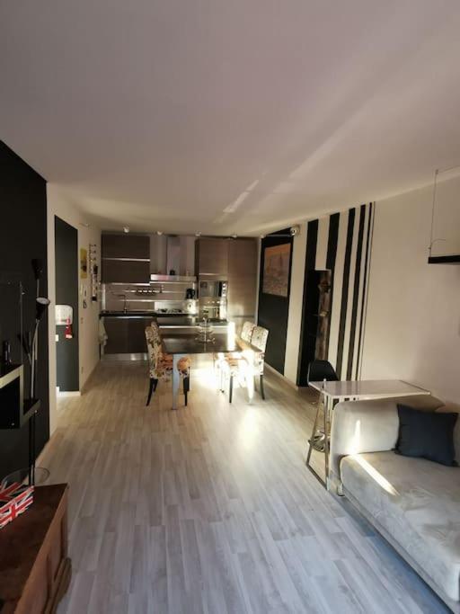 Il Nido Dell'Artista Apartment Pietrasanta Luaran gambar